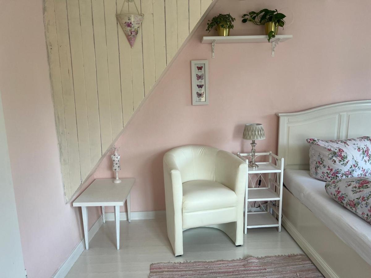 Charming Historical Farmhouse Finning Extérieur photo