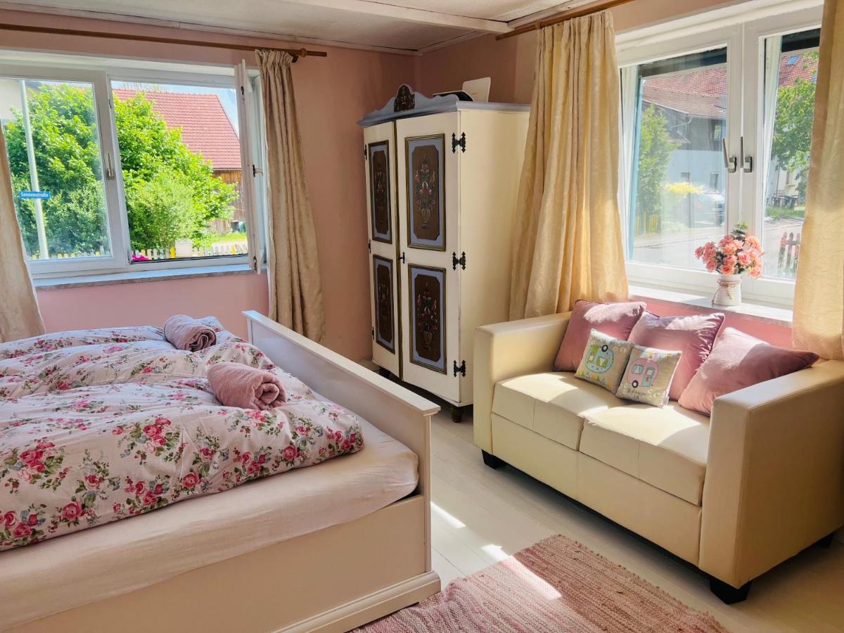 Charming Historical Farmhouse Finning Extérieur photo
